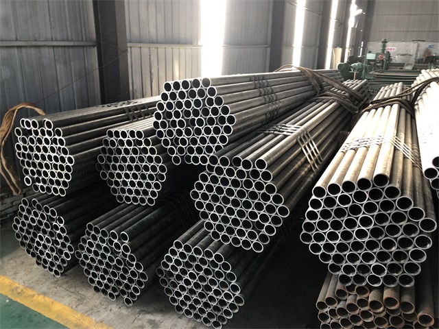 泸州小口径厚壁无缝钢管